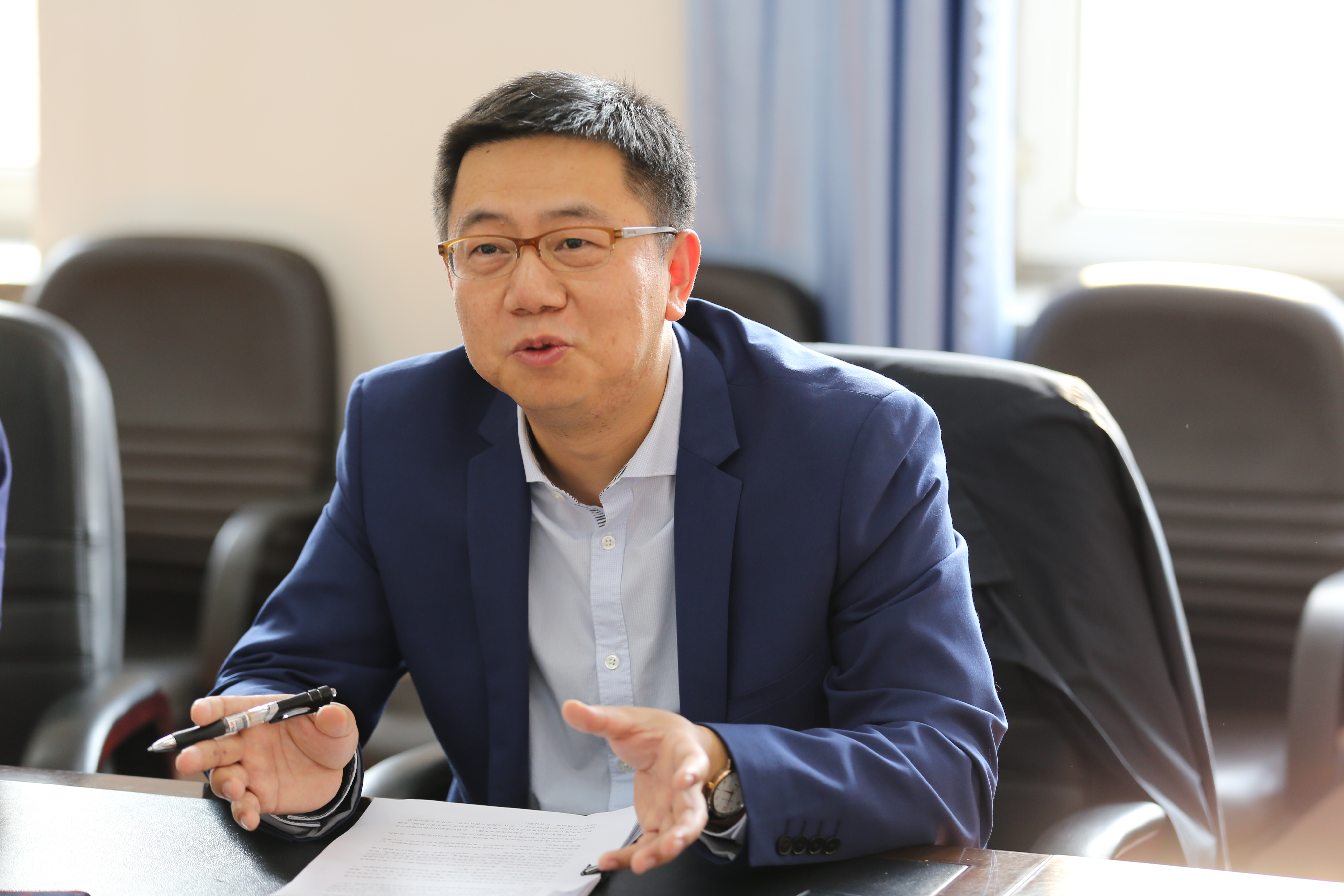 学校与哈尔滨市第十三中学校签订"优质生源基地"协议