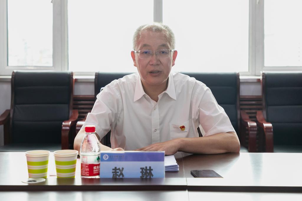 1983407488c6c5d8cfacf979f766ea2