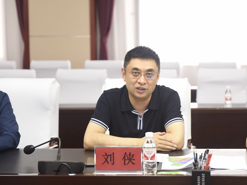 学校领导带队赴哈尔滨市阿城区调研考察