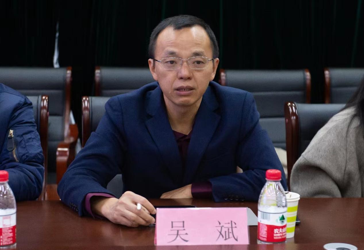 322835e0a3ae3e66758106e8f64c6ad