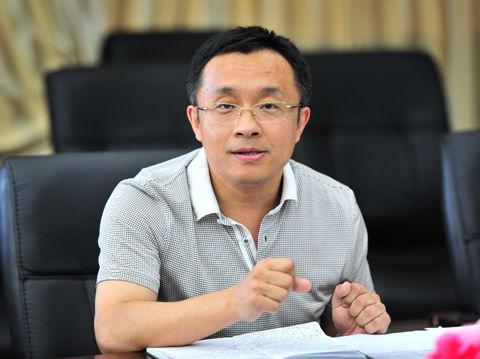 庆祝建党92周年系列活动报道之二学校召开庆祝建党九十二周年座谈会