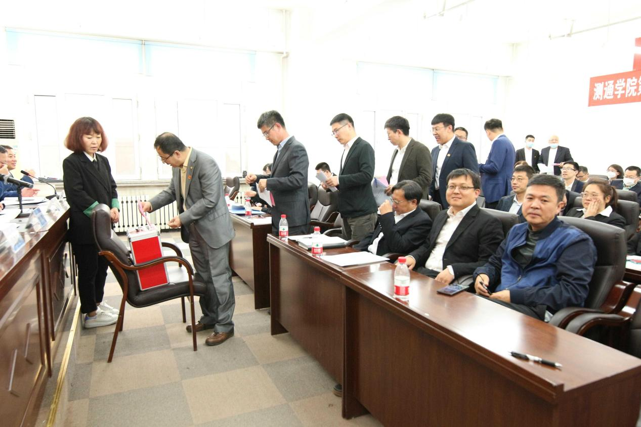 7-大会选举现场