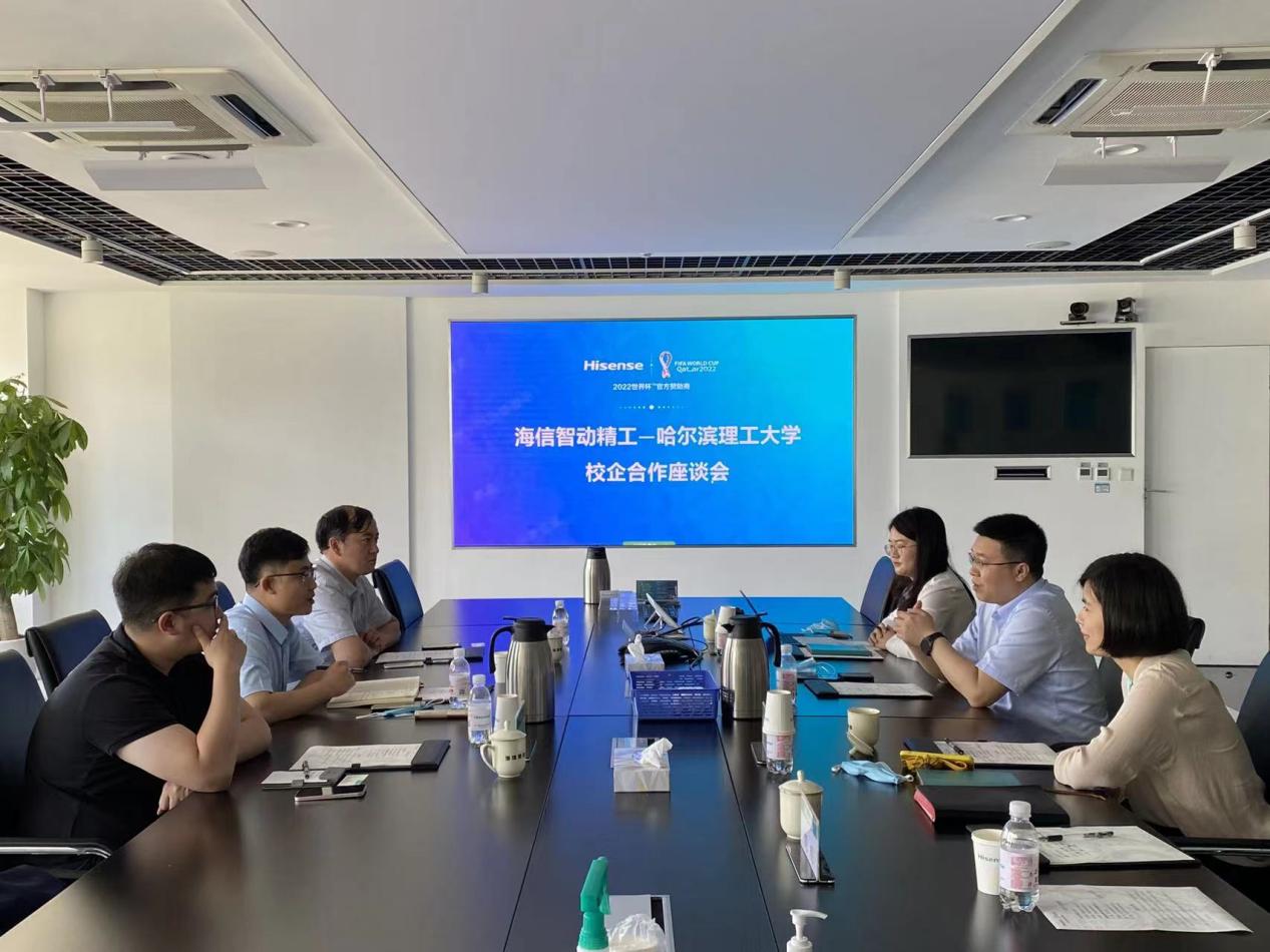 9881d5af56d3679123f3cf3f2e5523c