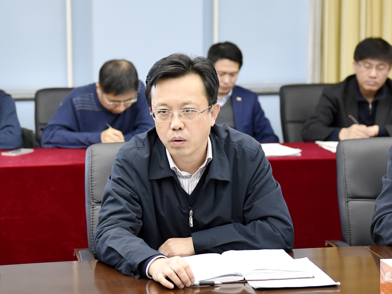 校长周宏力讲话校党委副书记王志浩主持会议并作总结讲话相关工作人员
